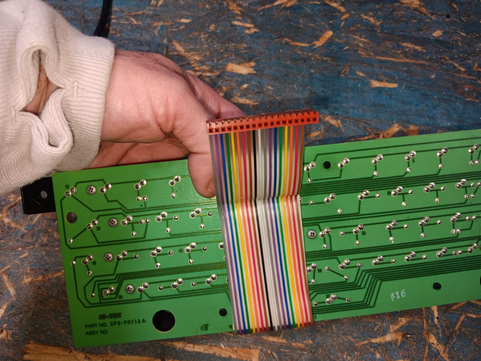 Atari 800 EXACT HI-TEK 373-700115A KEYBOARD-GOOD-QUICK TESTED-KEYS COME OFF-SEE