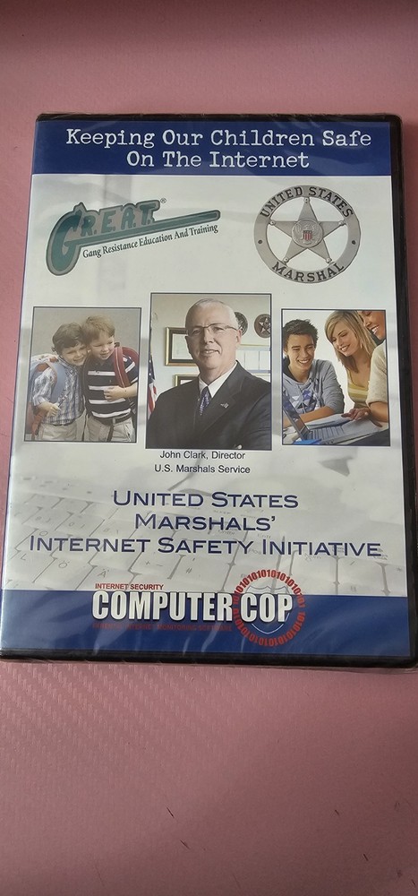 Keeping Our Children Safe Internet Computer Cop Deluxe Computer software NEW