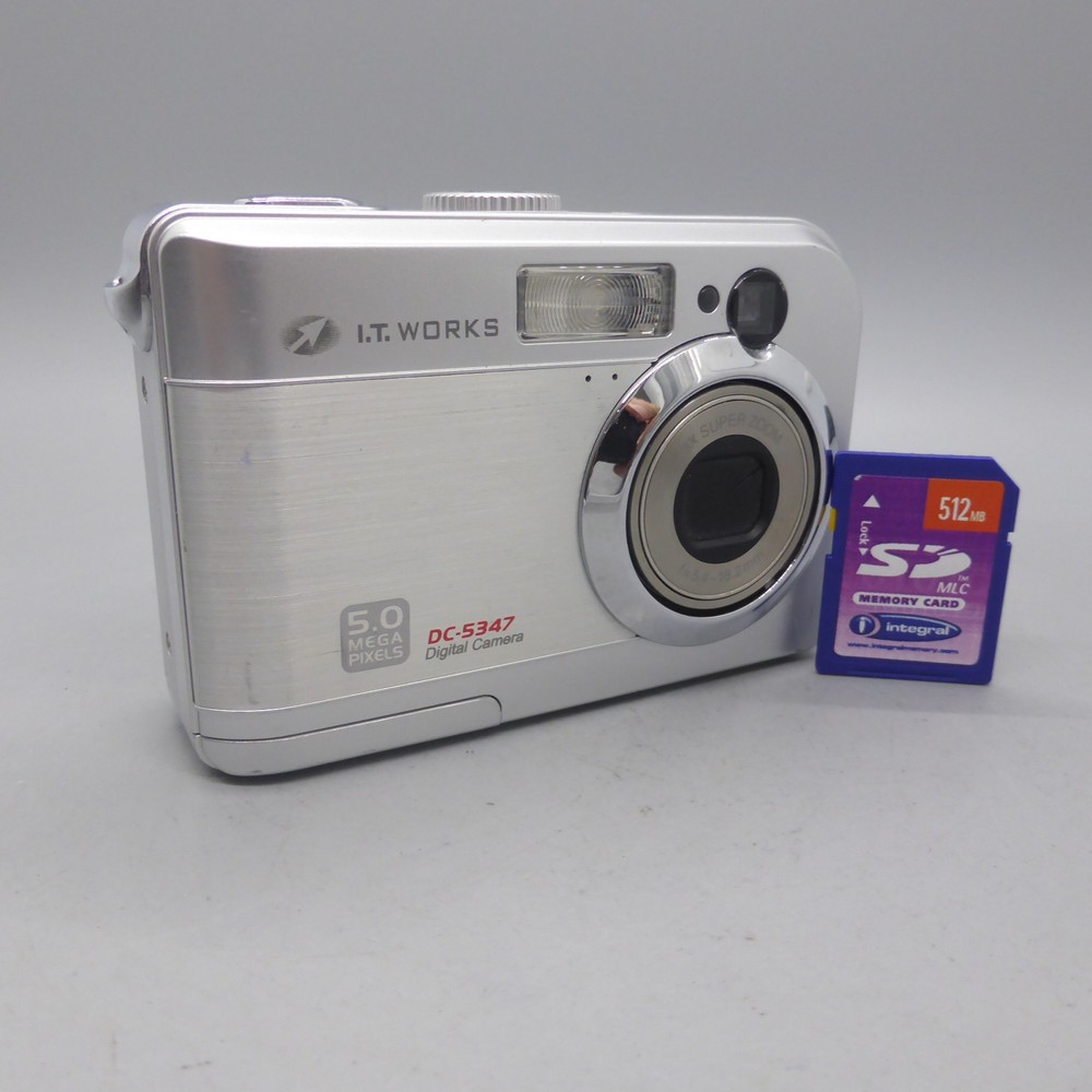 IT Works Digital Camera DC-5347 5.0MP Silver Tested