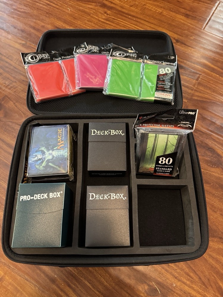 Magic the Gathering Storage Kit - Case Sleeves Deck Boxes