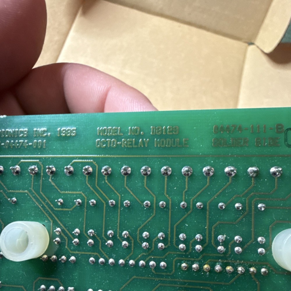 Radionics D8129 Octo-Relay Module for Alarm Systems