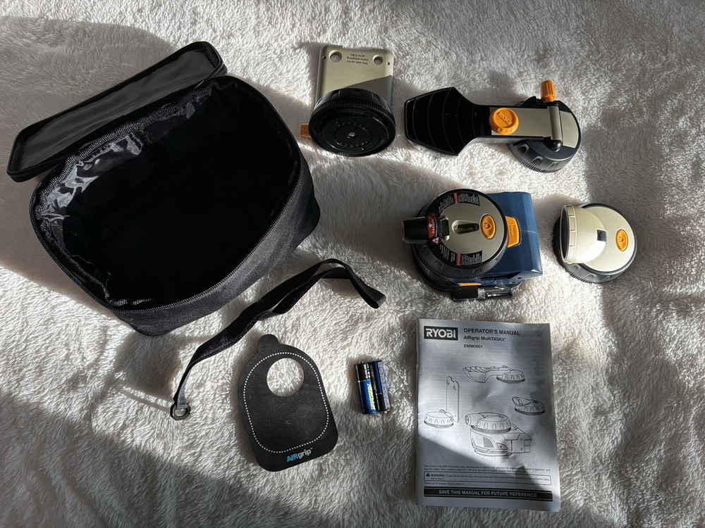 RYOBI AIRGRIP MULTITASKIT LASER LEVEL FALSHLIGHT MULTI TASK KIT  EMM0001