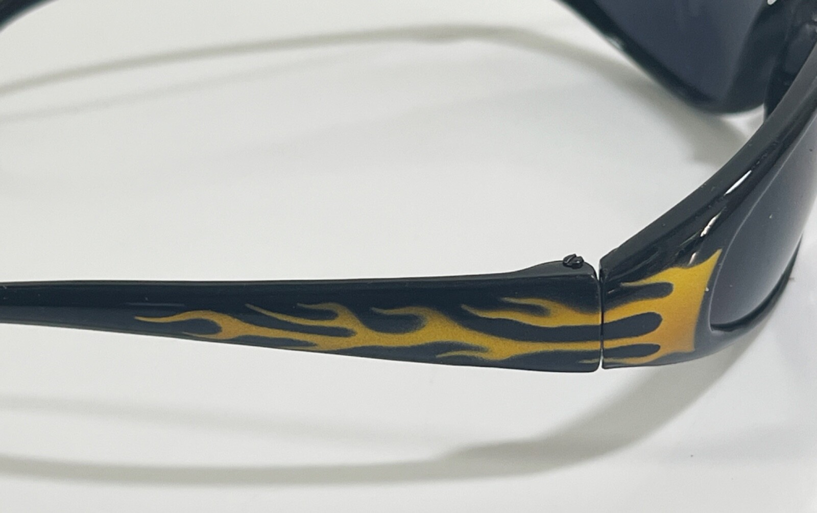 KIDS Design Flames Boys Sunglasses Black Gold