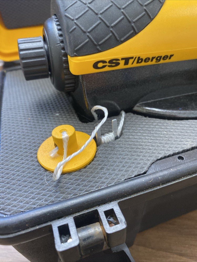 CST/Berger 22X Automatic Level With Hard Case Great Condition