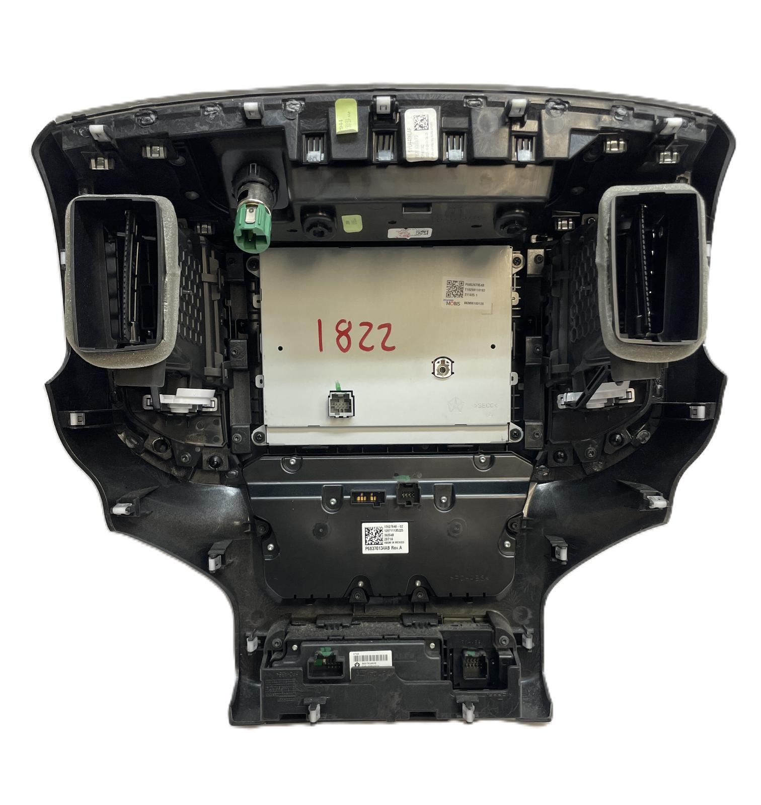 2022 DODGE RAM 2500 RADIO DISPLAY 8.4" SCREEN DASH BEZEL HEAT/AC CONTROLS OEM