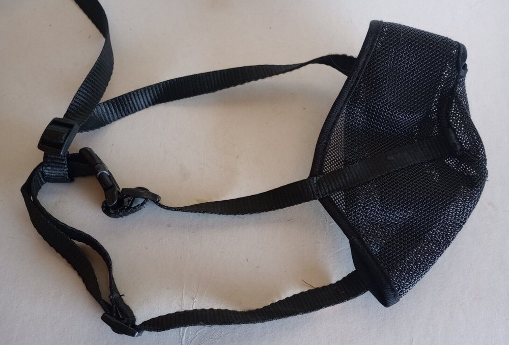 Mesh Dog Muzzle Large? Adjustable Black New - No Package