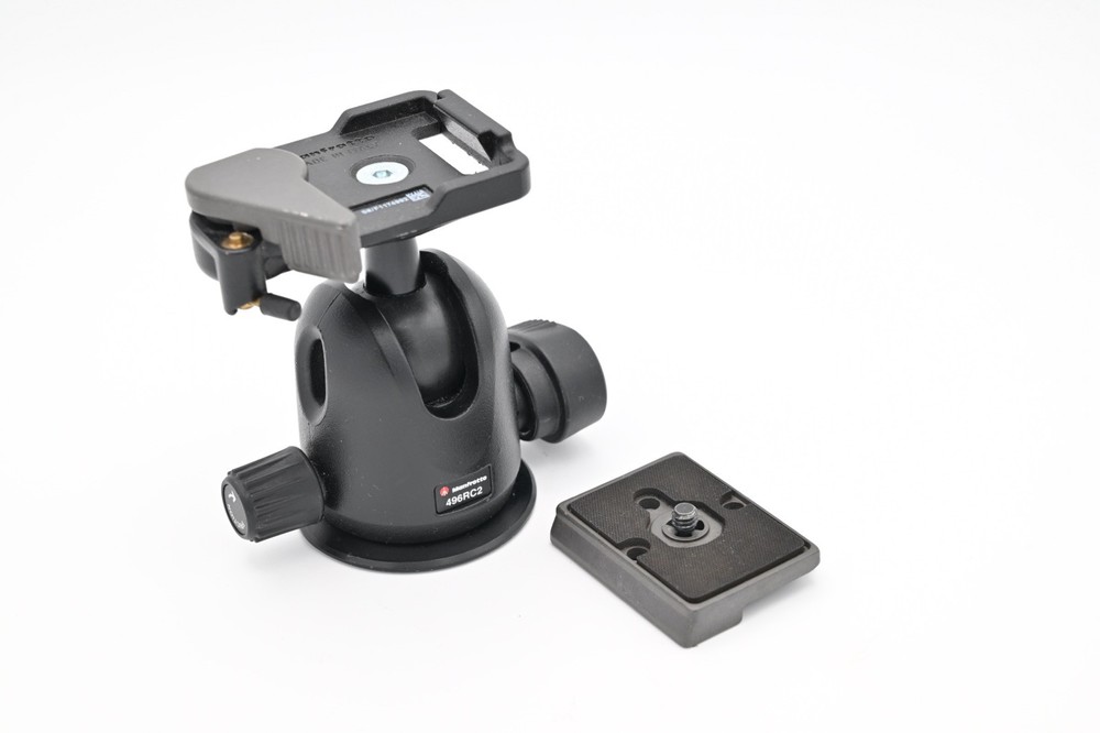 Manfrotto 496RC2 Quick Release Plate Camera Lock Mount Adapter Tripod Head, USED