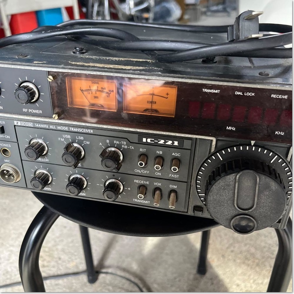ICOM IC-221 Used Junk Condition Untested Electronics