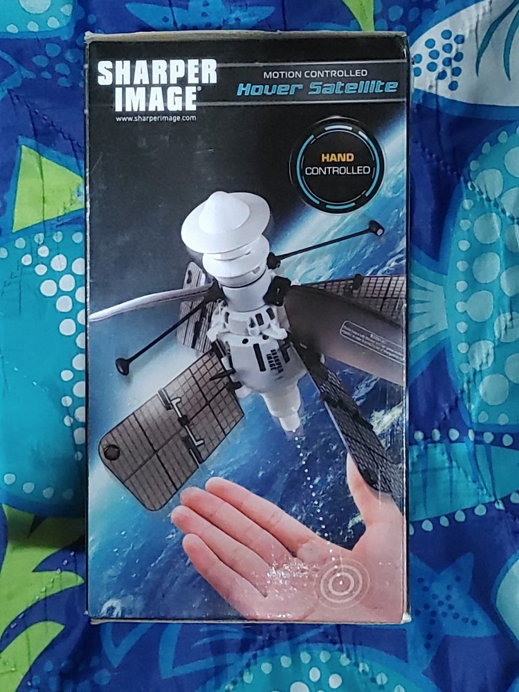 SHARPER IMAGE Motion Controlled Hover Satellite HAND Controlled USB Charging
