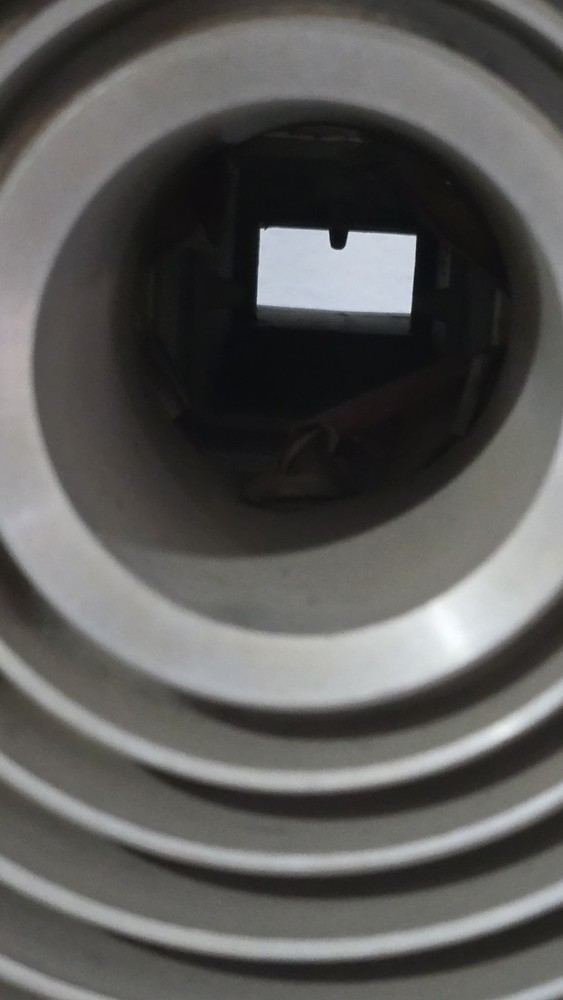 Comtech Feedhorn 8" Adjustable?