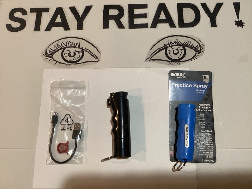 SABRE SMART Pepper Spray with Bluetooth GPS Continuous Tracking Text 10/25