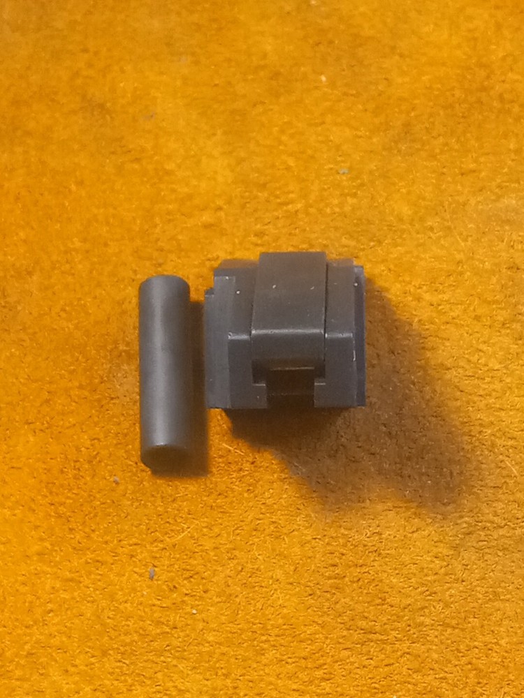 BM59 BM59E Front Magazine Catch