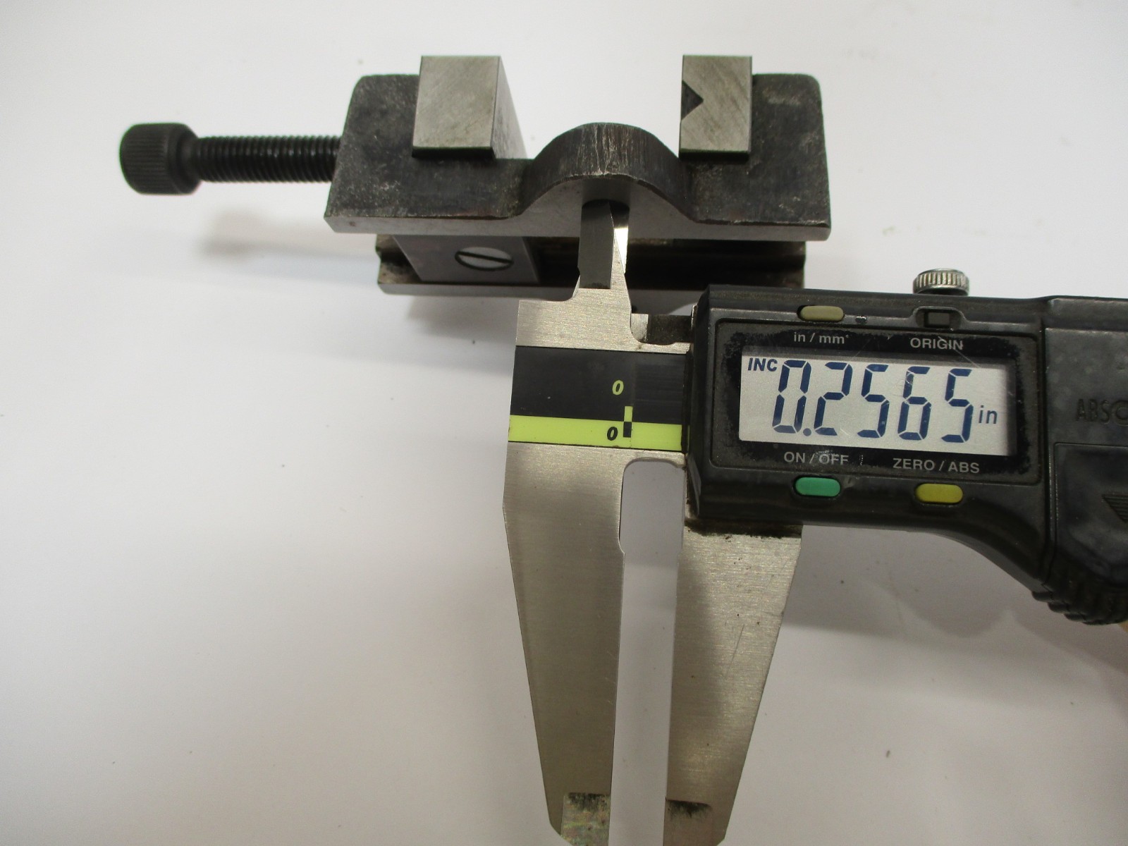 Machine VISE 1-3/8" Wide Jaws x 3" Long Opens 1" Bolts Down Emco Unimat in EC