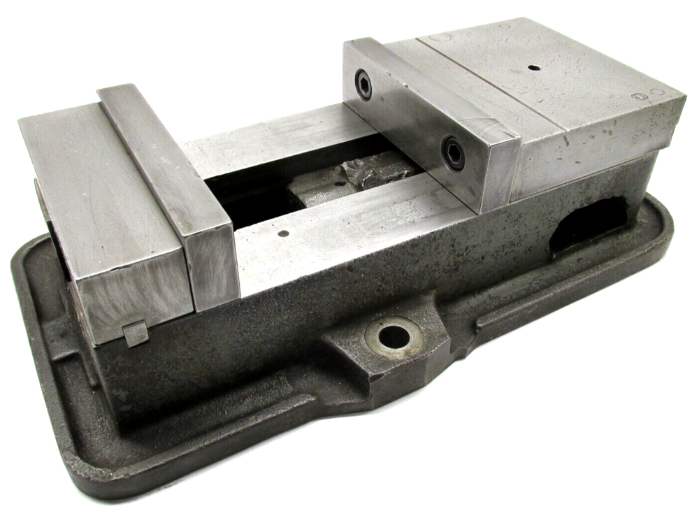 KURT ANGLOCK 6" MILLING MACHINE VISE w/ JAWS - #D60
