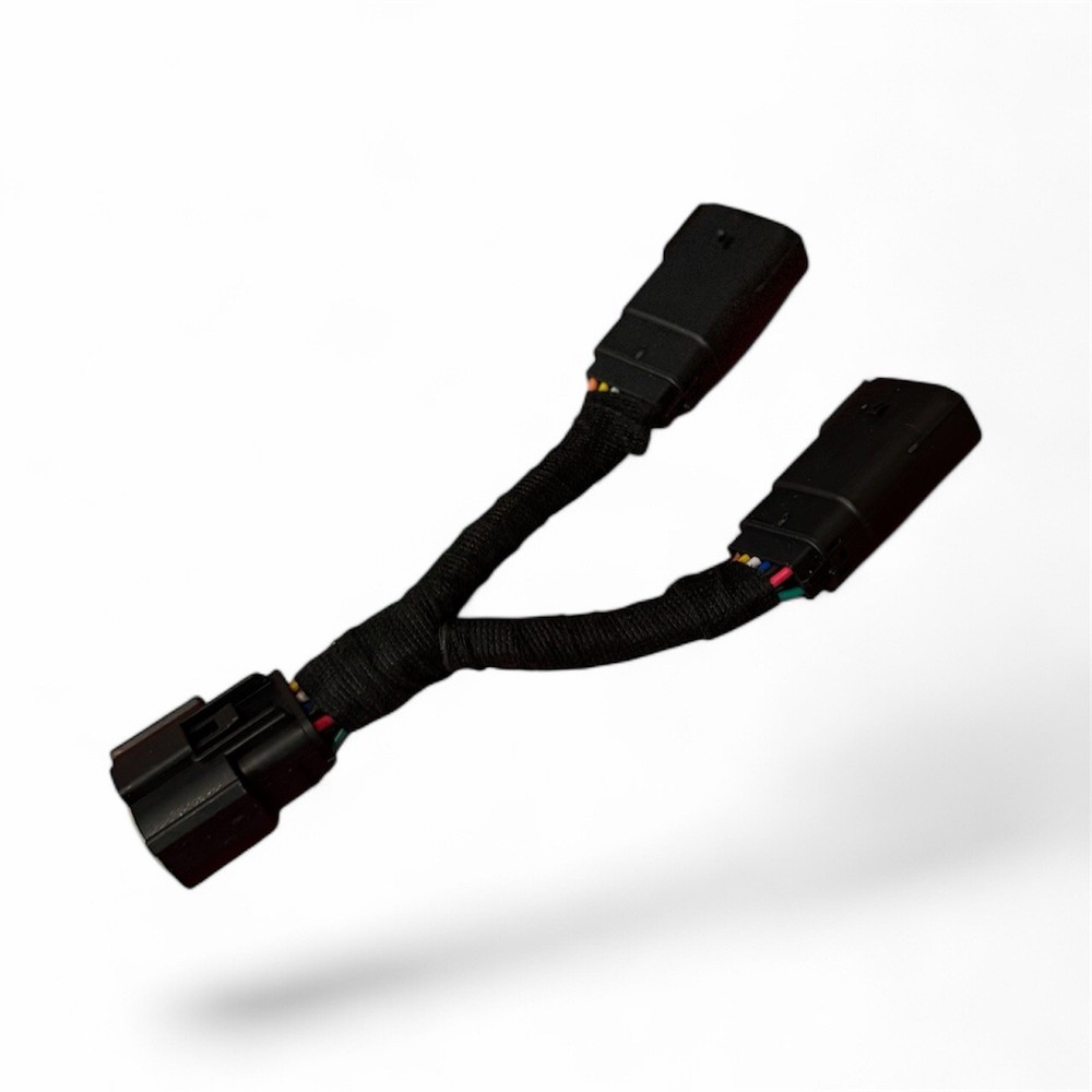 Harley 2023.5+ Accessory Plug Splitter