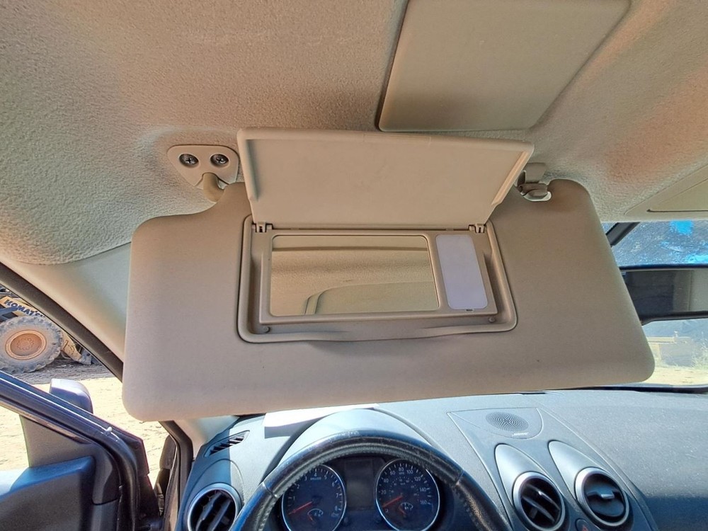 ROGUE 2013 Glove Box 4813543