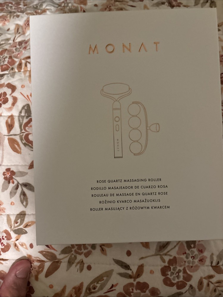 Monat Massaging Roller