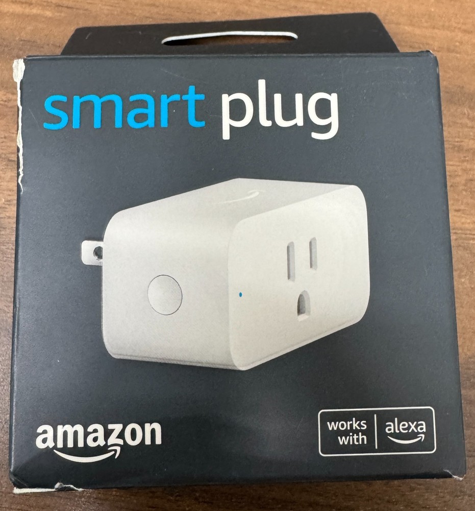 Amazon Smart Plug White, Compatible with Alexa, New - READ
