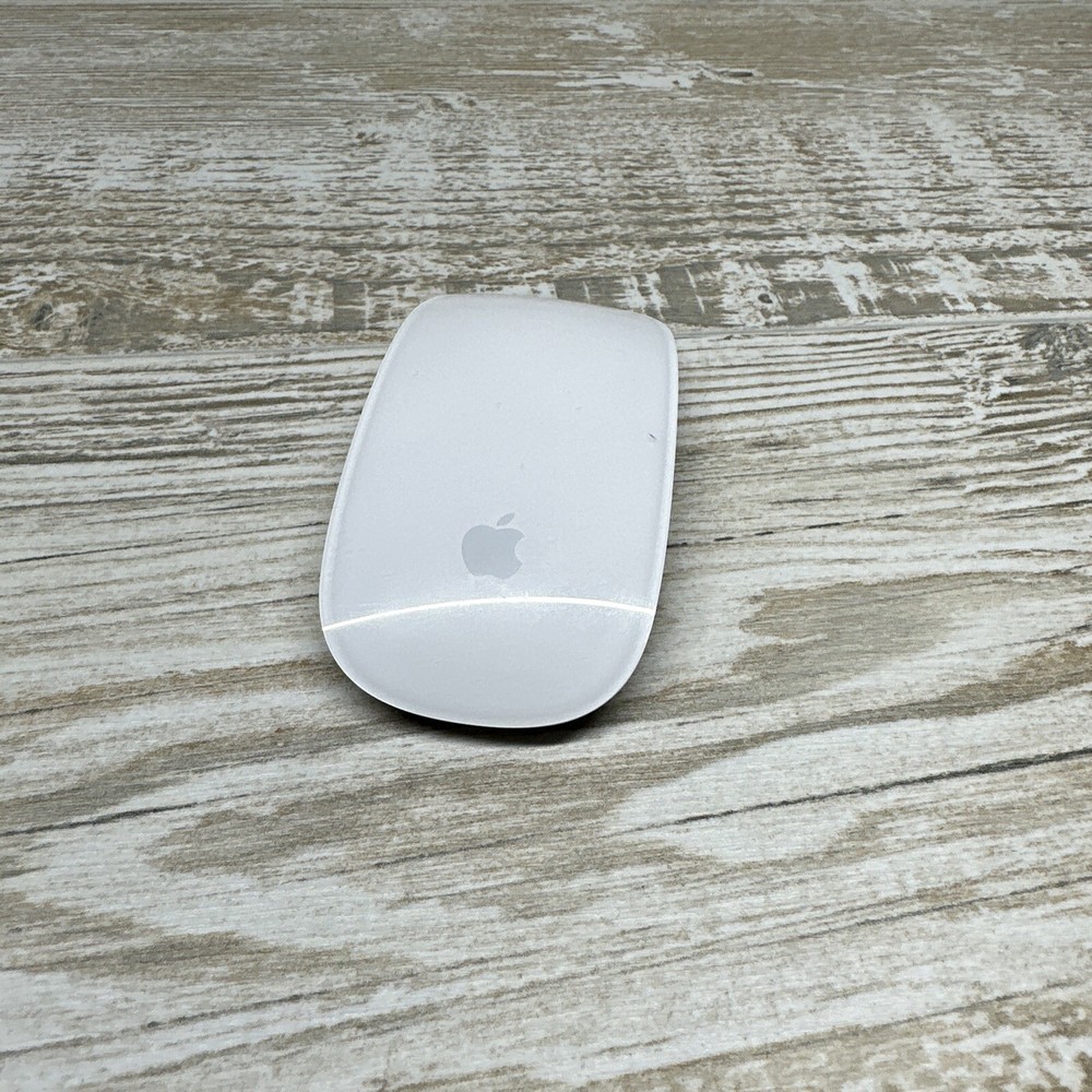 Apple Magic Mouse Bluetooth Wireless Model A1296 Needs 2 AA Batts - Not Included