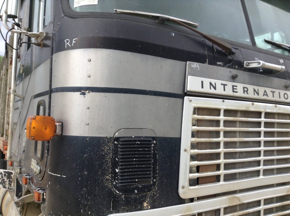 International 9670 ALUMINUM Right/Passenger CAB Panel