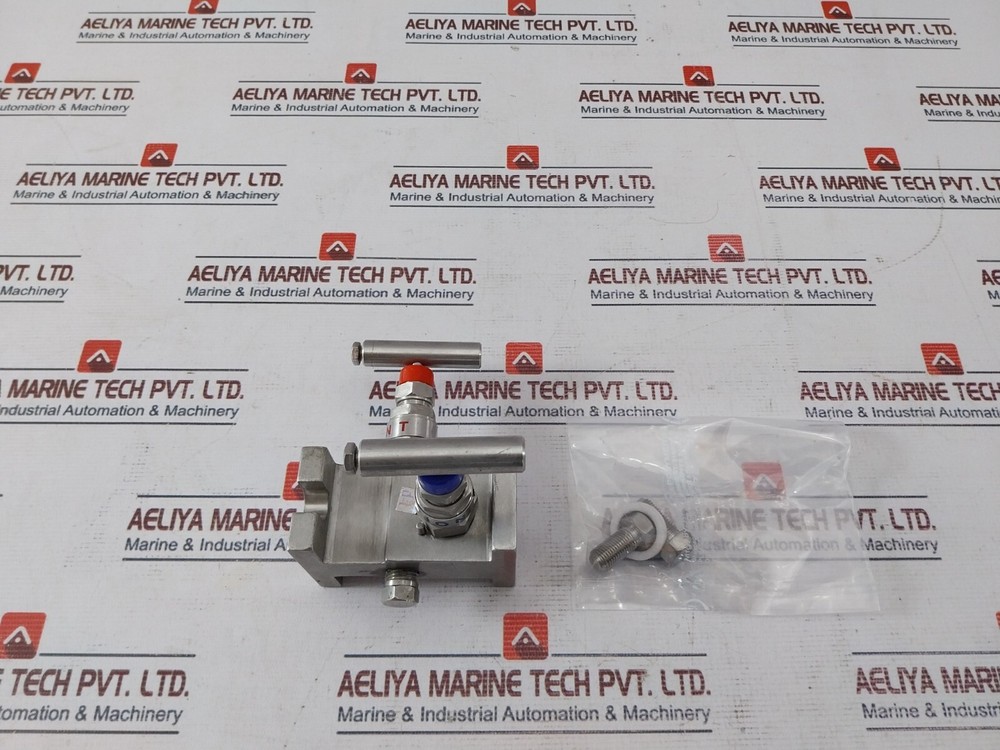 Excelock 2VM/H-SS 316 Needle Valve E201 FF