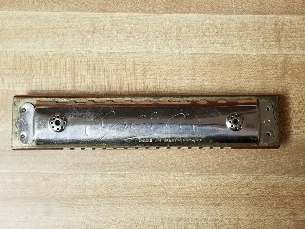 Opera Harmonica Key of C West-Germany