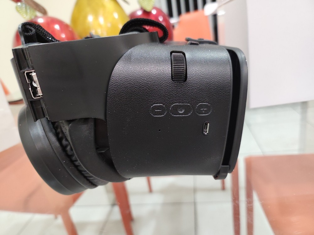 Bobo VR Z6 Wireless Version V2.0. Foldable VR Headset IMAX Theatre