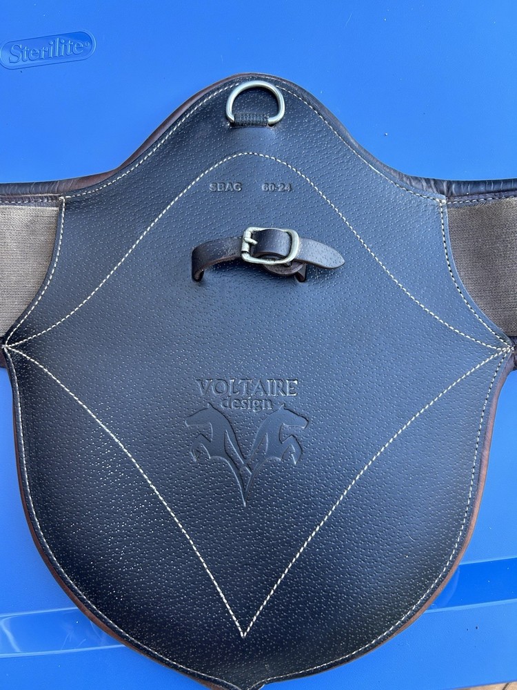 Voltaire Design Stud Girth Brown 24”
