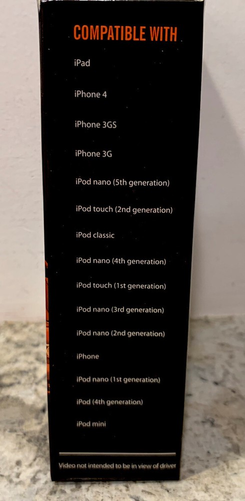 ISimple IS76 Ipod/iphone /iPad A/V Interface RCA Cable and Charging Cable NEW