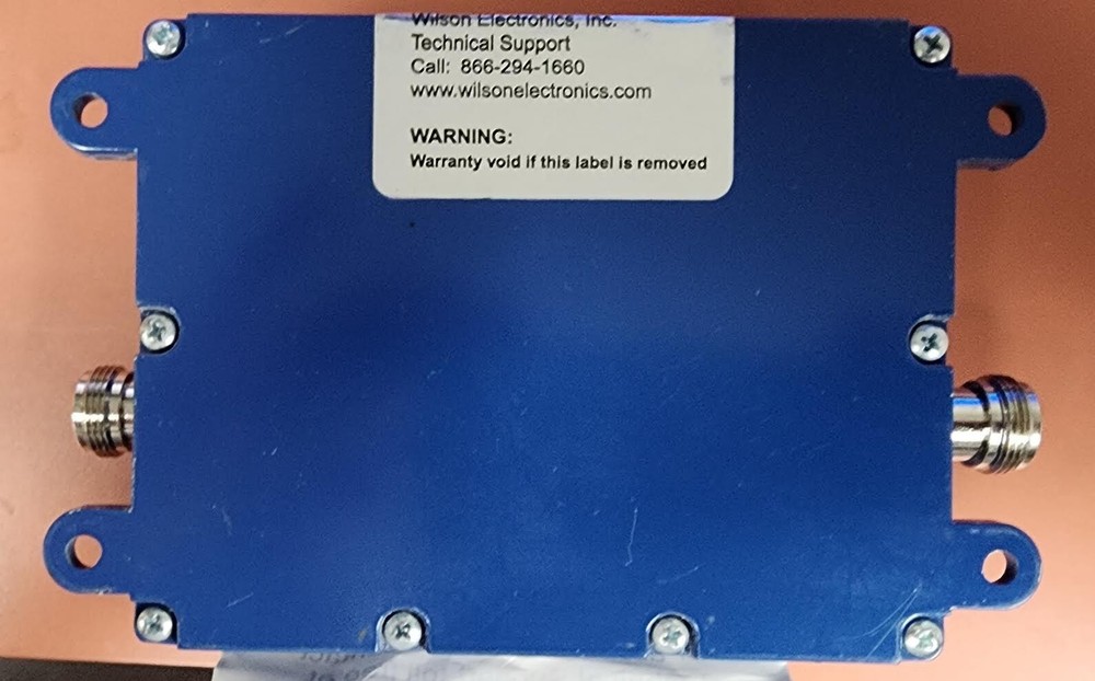 Wilson 801105 In-Building Wireless Cellular Smart Tech Amplifier (50dB)
