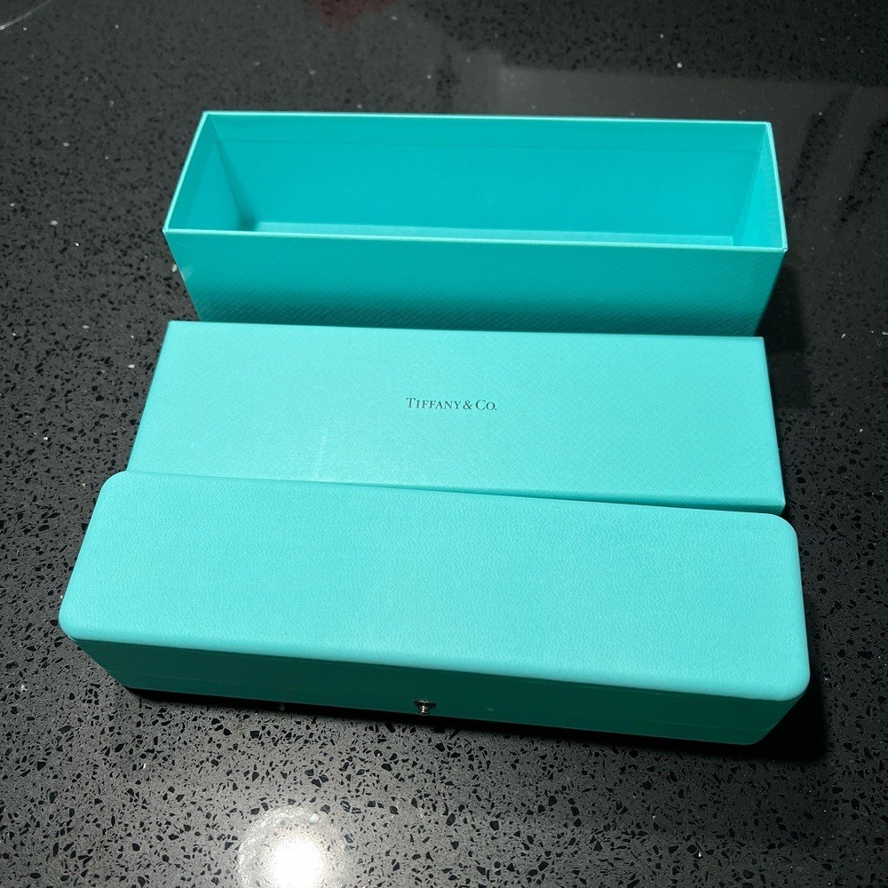 Tiffany & Co. blue leather bracelet box