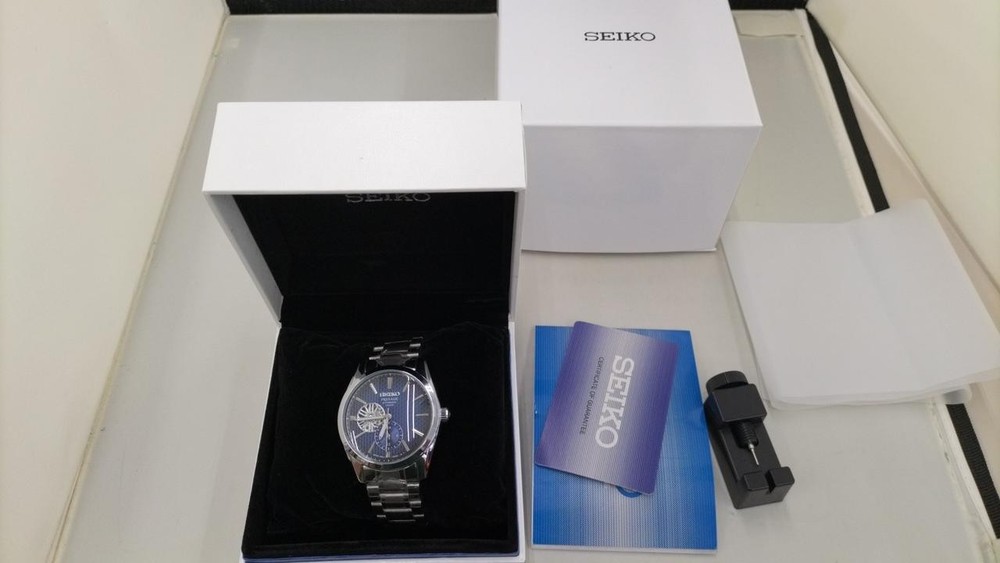 Automatic Watch Model 6R5J 00A0 SEIKO