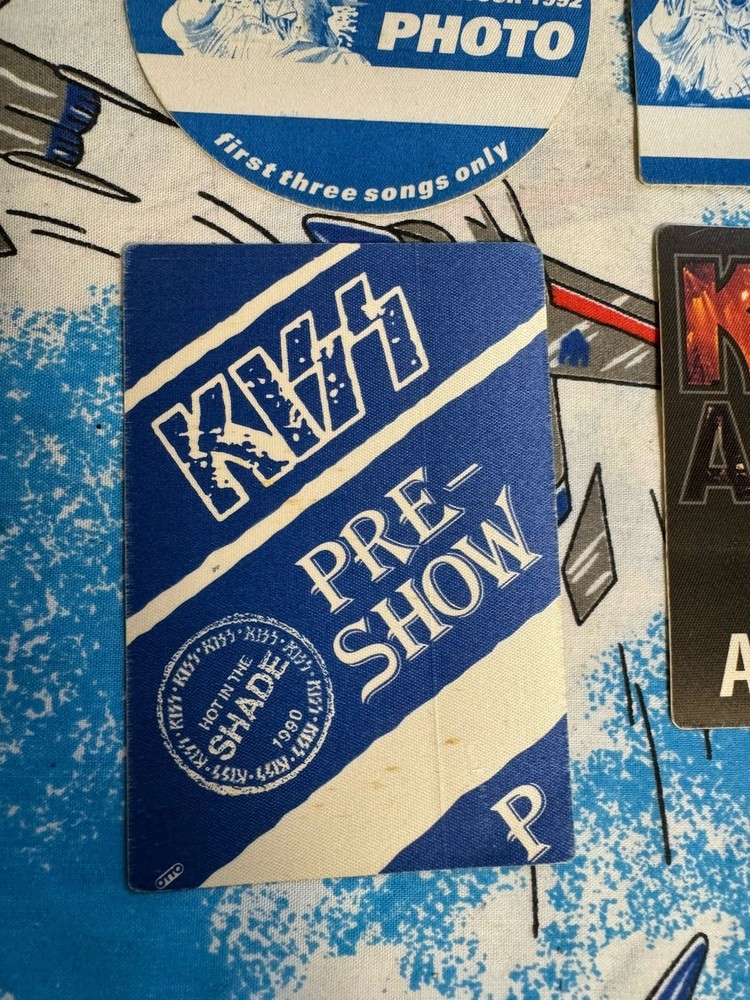 Kiss Revenge World Tour 1992. Blue VIP Cloth Backstage Pass. OTTO