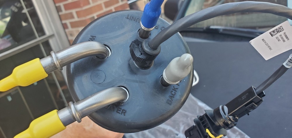 Mack An 10r-06 3607 Tank Def Sensor Engine Mack Mp8