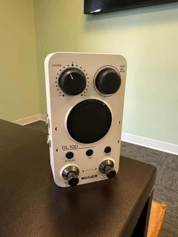 Loop Guitar Pedal Drum Machine Effect Pedal Auto Record 300 Mins w/Touch Screen