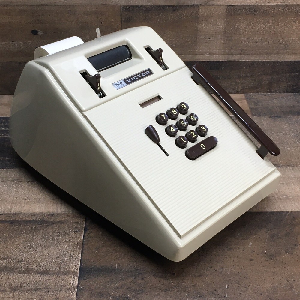 Vintage Victor Comptometer Adding Machine Calculator Model 7 82 54 *Needs Ink*