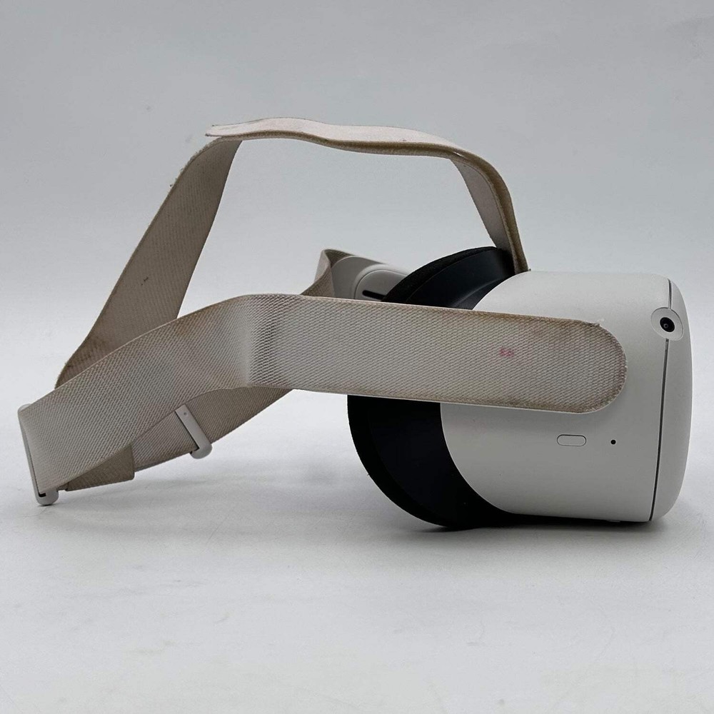 Meta Quest 2 256GB VR System KW49CM