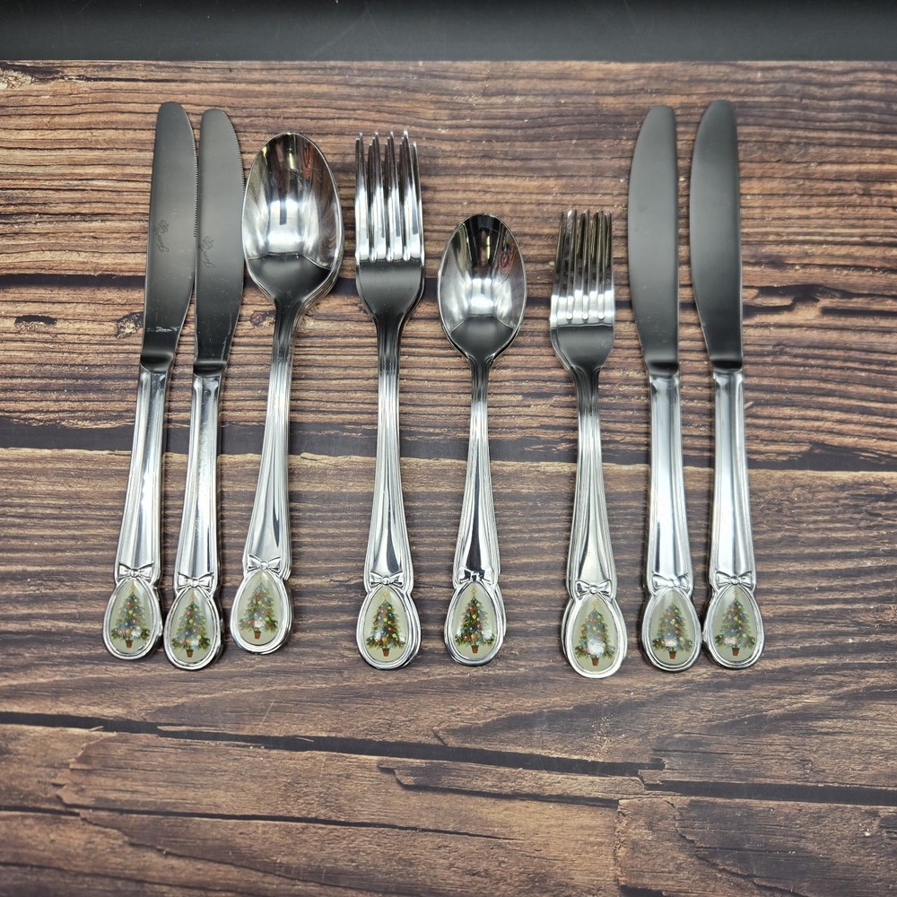 Fiesta Ware Christmas Tree Flatware Set 20 pc 4 Place Settings Stainless