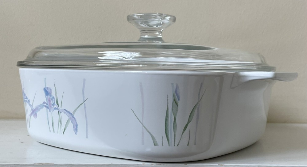 Corning SHADOW IRIS A-2-B 2 Quart Casserole with Pyrex A-9-C Lid EXCELLENT