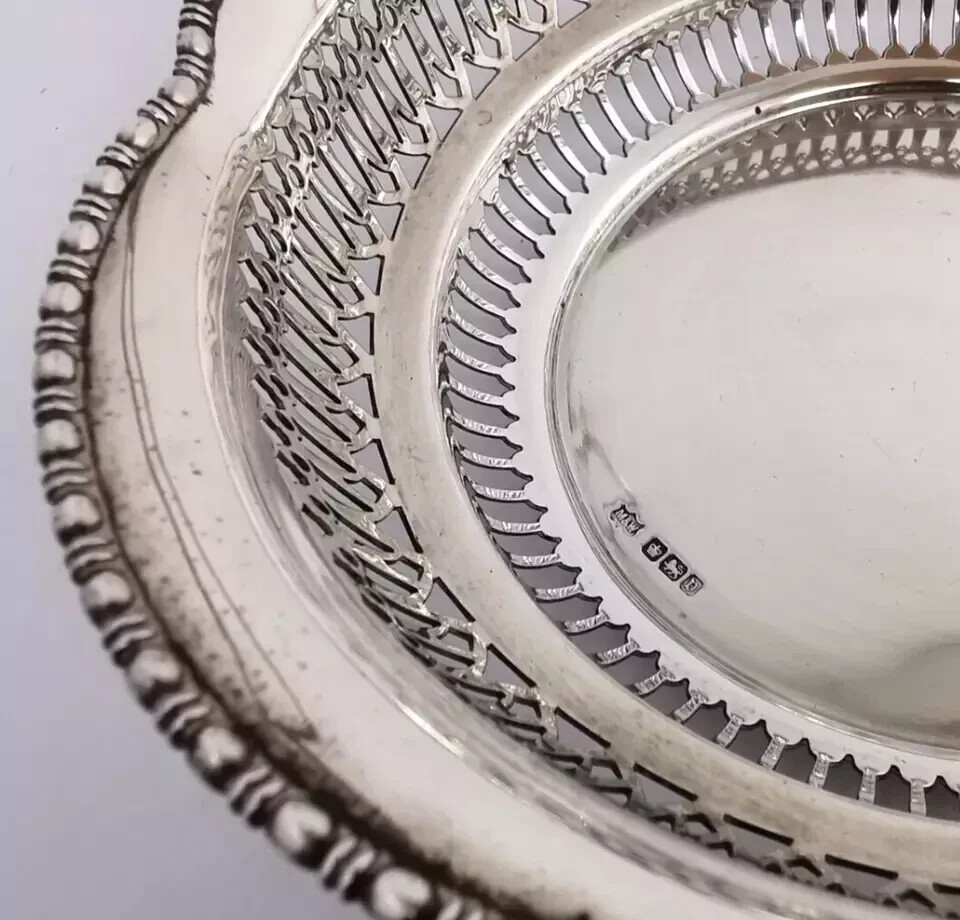 Mappin & Webb Solid Silver Cake Basket - Sheff. 1905