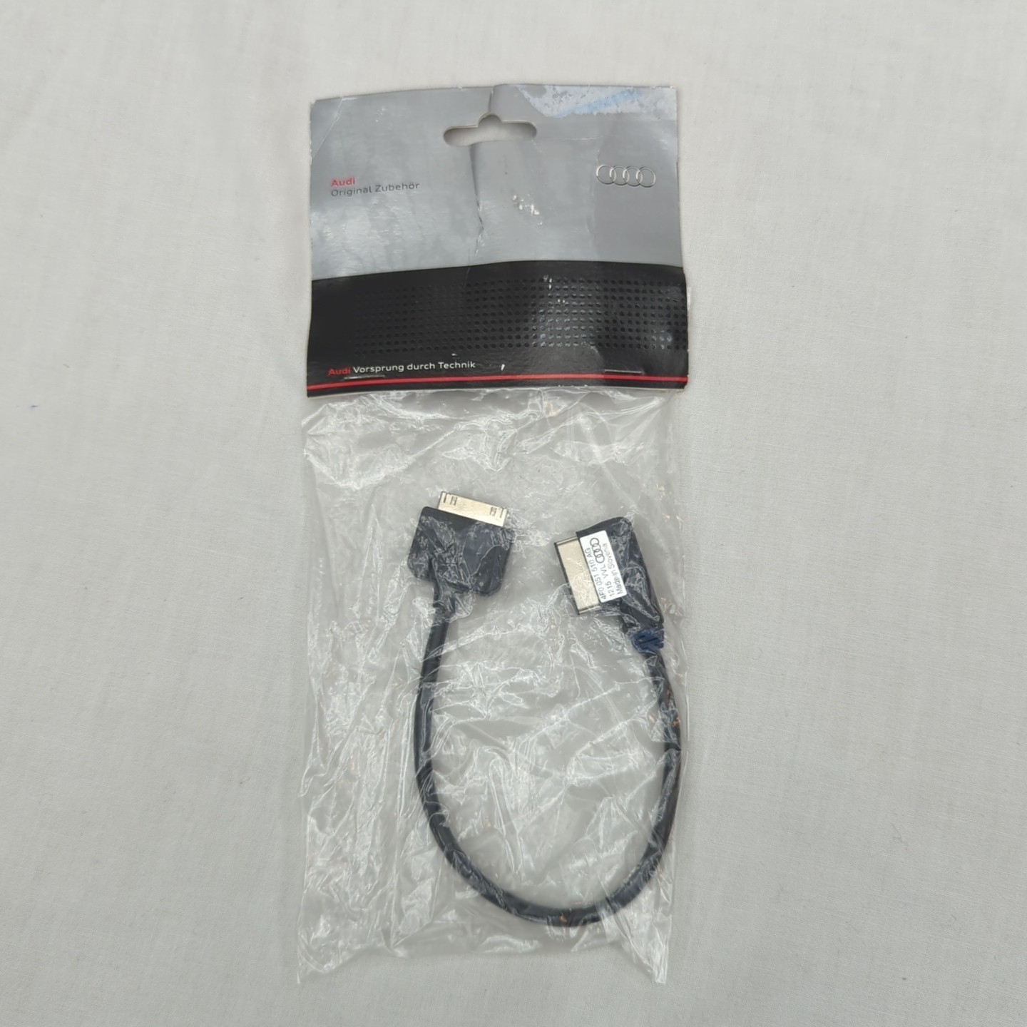 OEM Audi iPod AMI Cable
