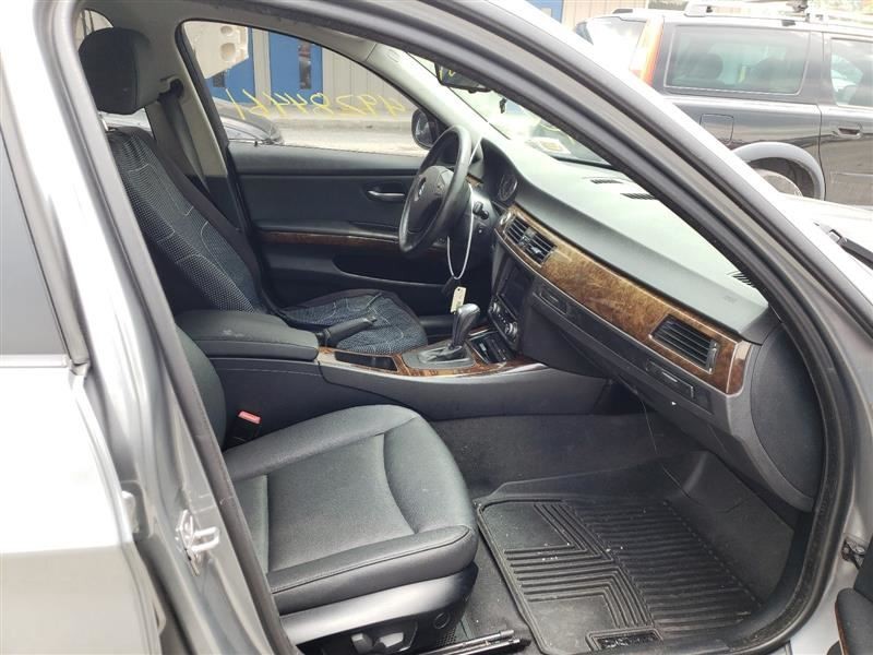 328I 2009 Glove Box 377981