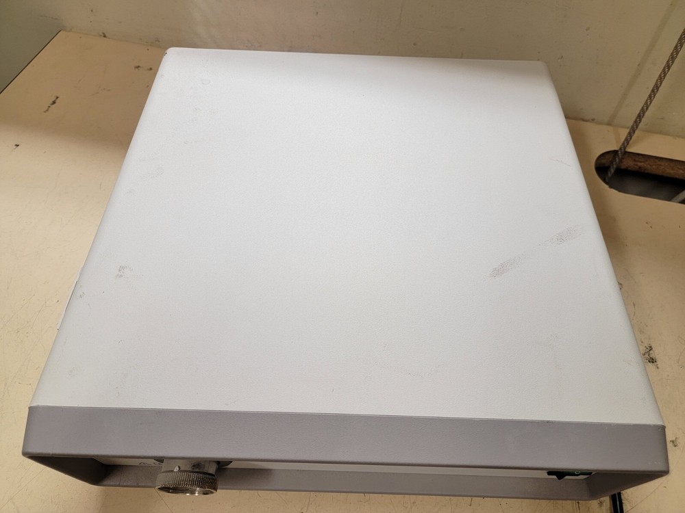 ILO Electronics Xenon XL-M 100-g Light Source