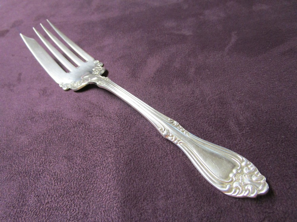 BERLIN 1889 Cold Meat Serving Fork Shell & Scroll Silverplate No Monogram