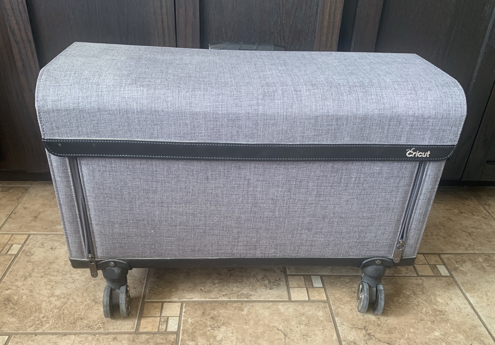 Cricut Craft Tote Travel Storage Handle Wheels Tweed Rolling Arts & Craft Case