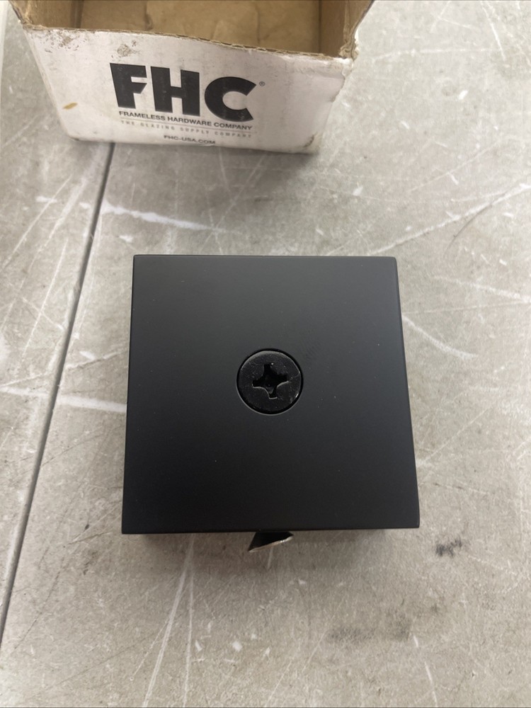 FHC CSU4MB HD Square Wall Mount Clamp - Matte Black