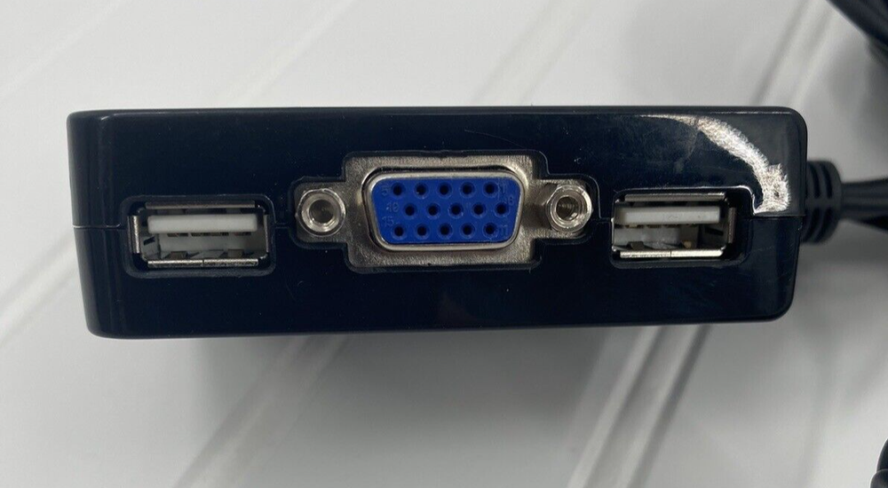 IOGEAR 2-Port USB VGA Cabled KVM Switch Remote Button GCS22U