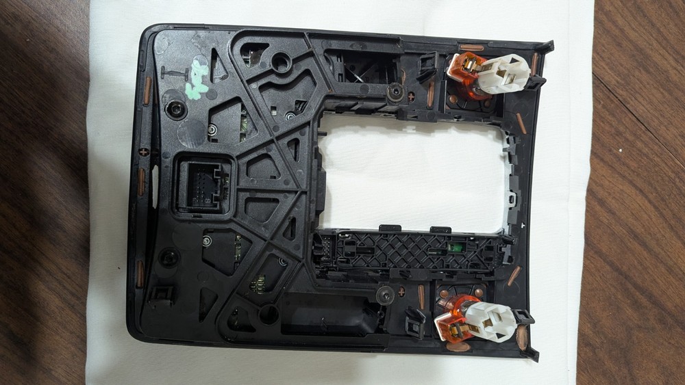 2010 Audi Q7 Control Panel