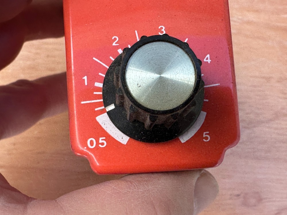 NATIONAL CONTROLS CORP Solid State Timer T2K-5-461 (Range .05 - 5 sec)