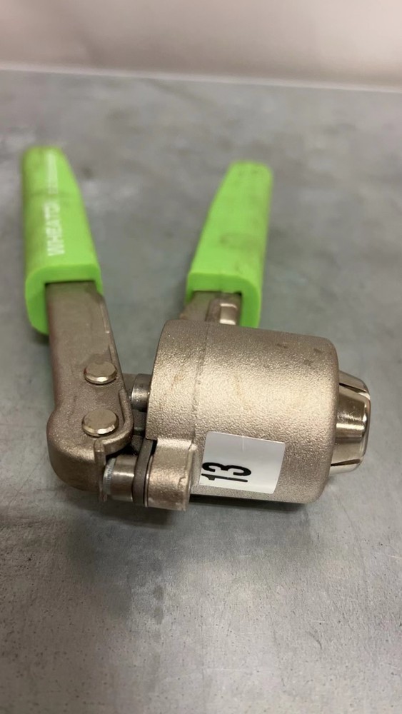 Wheaton Decapper Hand Operated 13mm